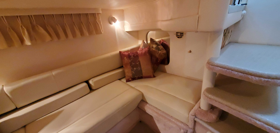2000 Sea Ray 310 Sundancer