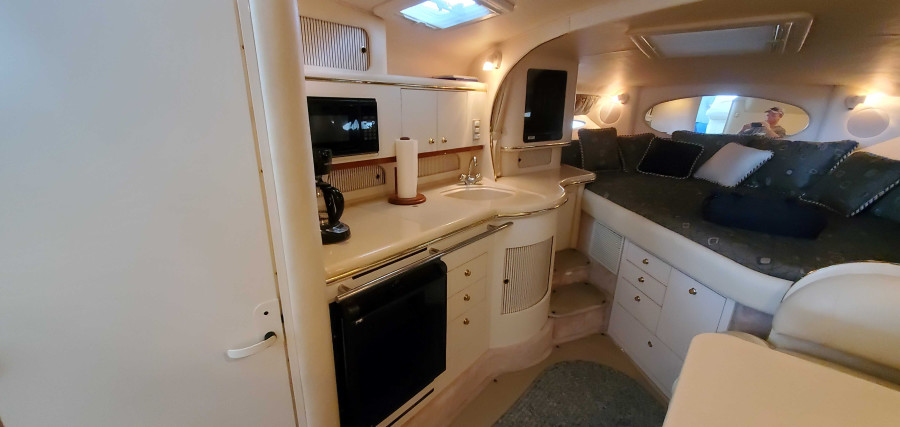 2000 Sea Ray 310 Sundancer
