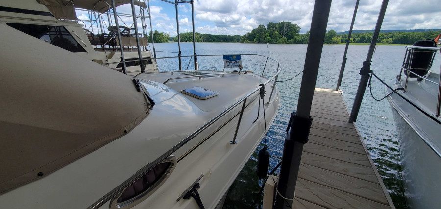 2000 Sea Ray 310 Sundancer