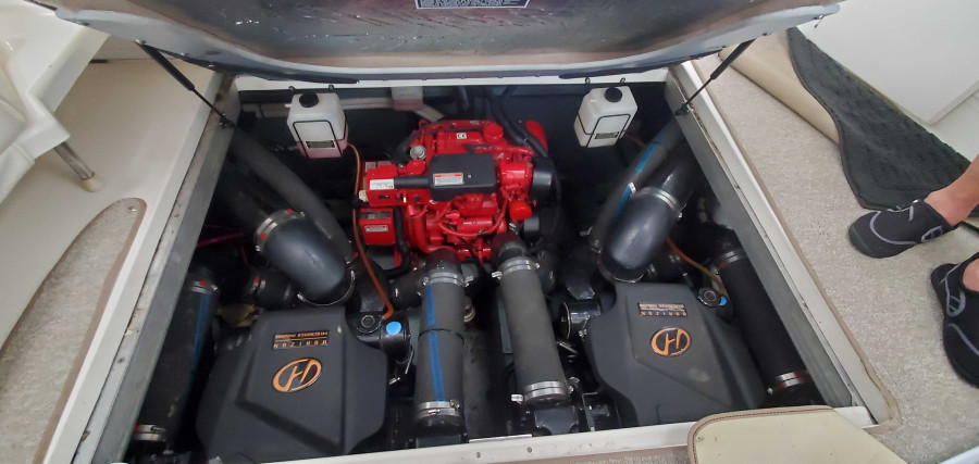 2000 Sea Ray 310 Sundancer