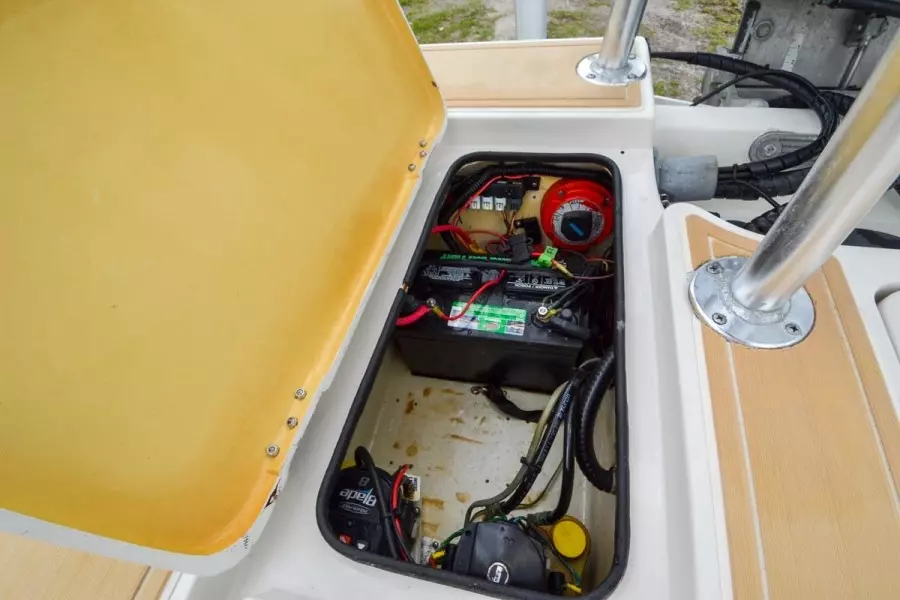 2000 Maverick 18 Master Angler