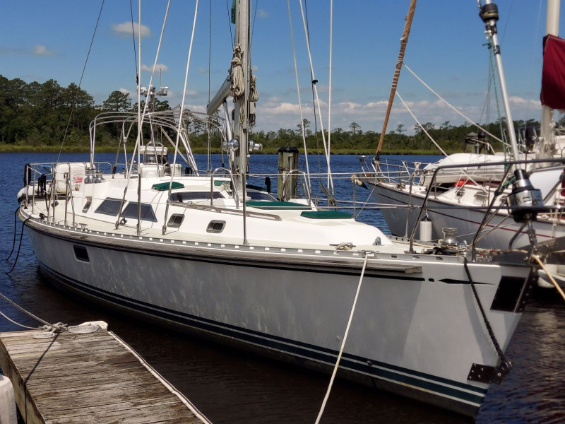2002 Hylas 46