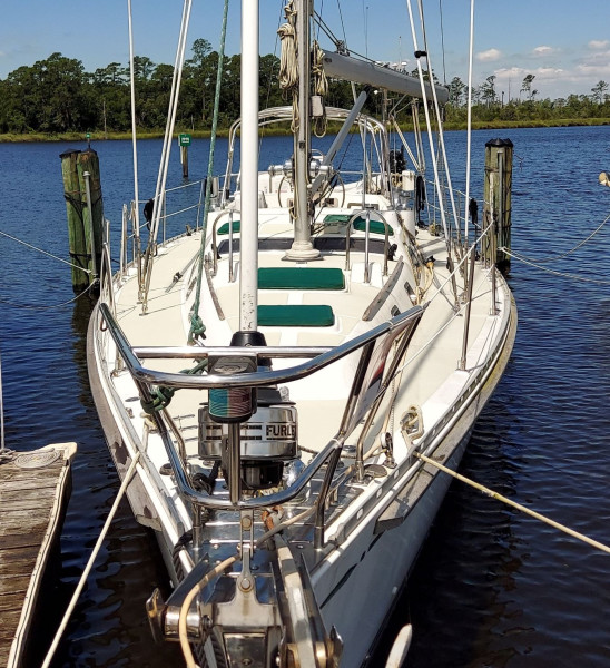 2002 Hylas 46