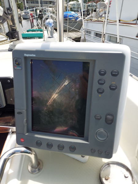 2002 Hylas 46