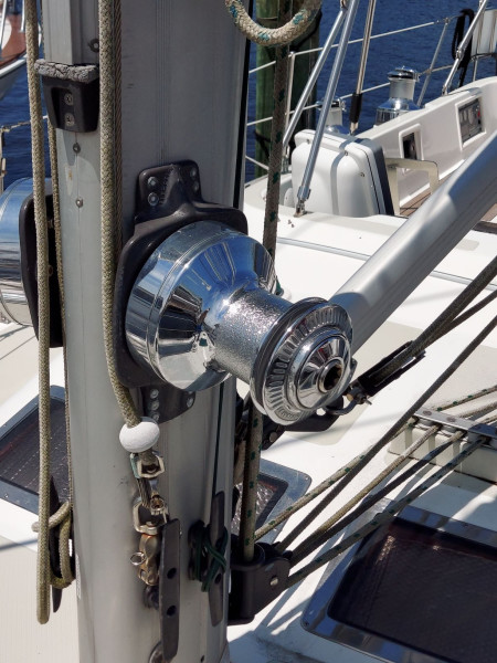2002 Hylas 46