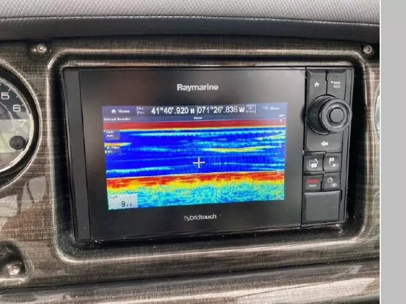 2017 Monterey 295 Sport Yacht