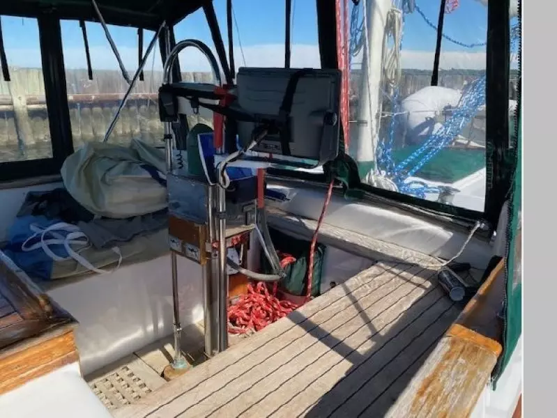 1979 Island Trader 41 Center Cockpit