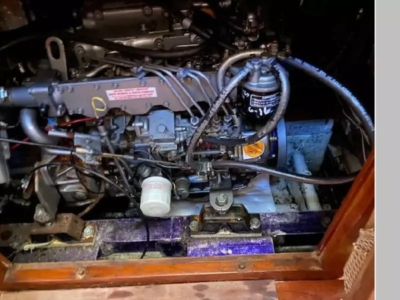 1979 Island Trader 41 Center Cockpit