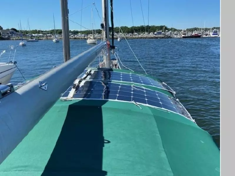 1979 Island Trader 41 Center Cockpit