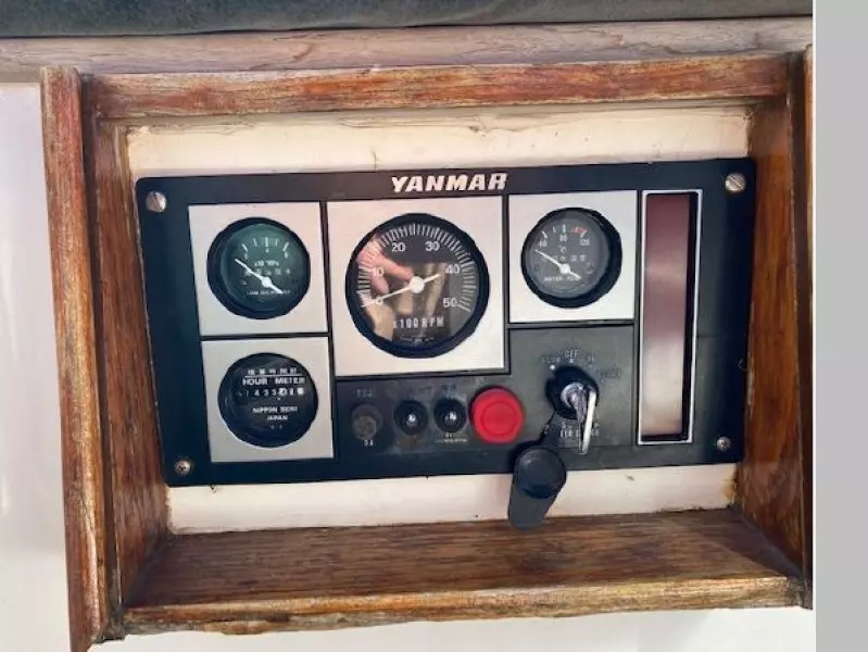 1979 Island Trader 41 Center Cockpit