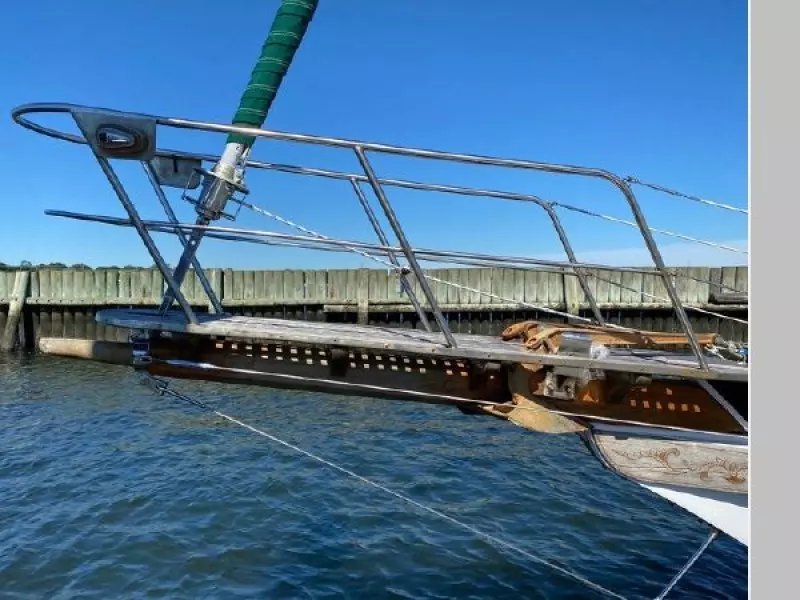 1979 Island Trader 41 Center Cockpit