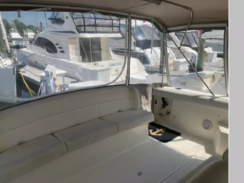 1995 Tiara Yachts 3500 Express