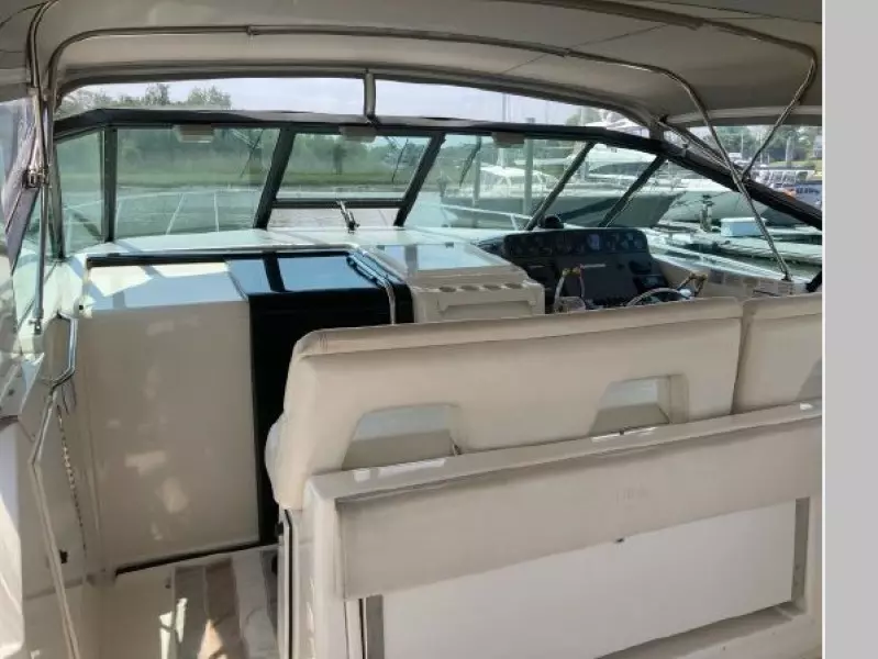 1995 Tiara Yachts 3500 Express