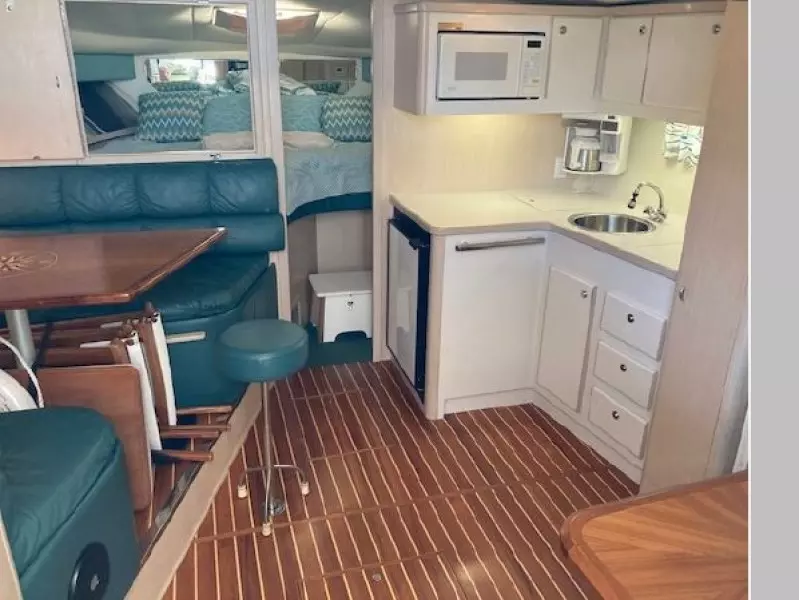 1995 Tiara Yachts 3500 Express