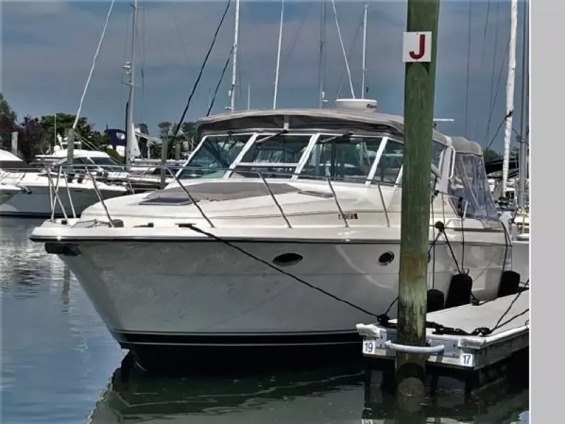 1995 Tiara Yachts 3500 Express