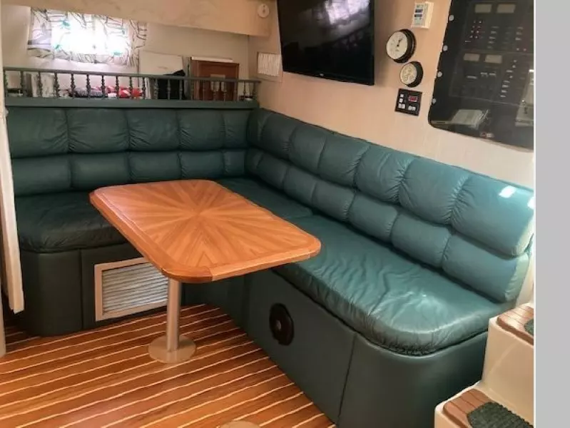 1995 Tiara Yachts 3500 Express