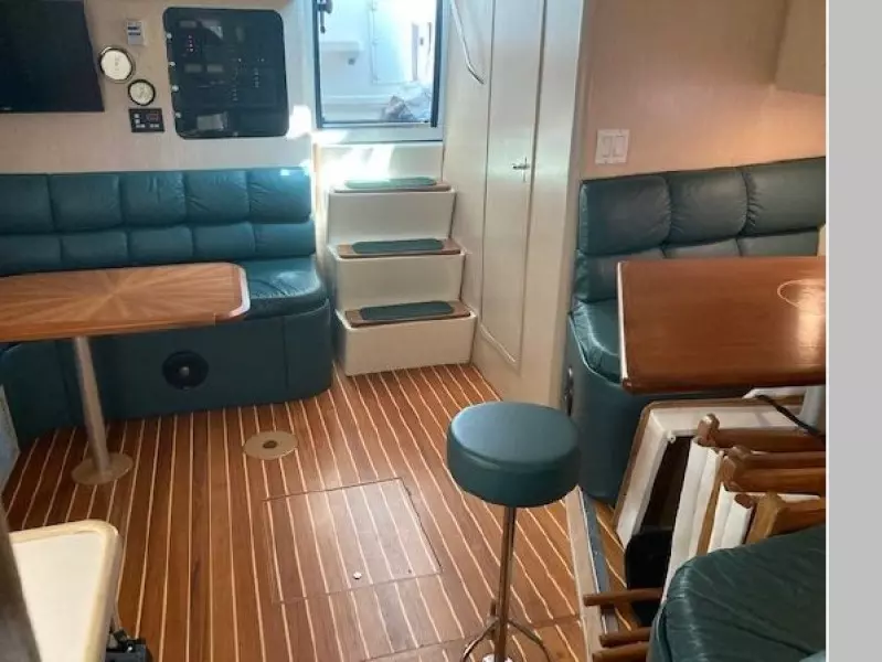 1995 Tiara Yachts 3500 Express