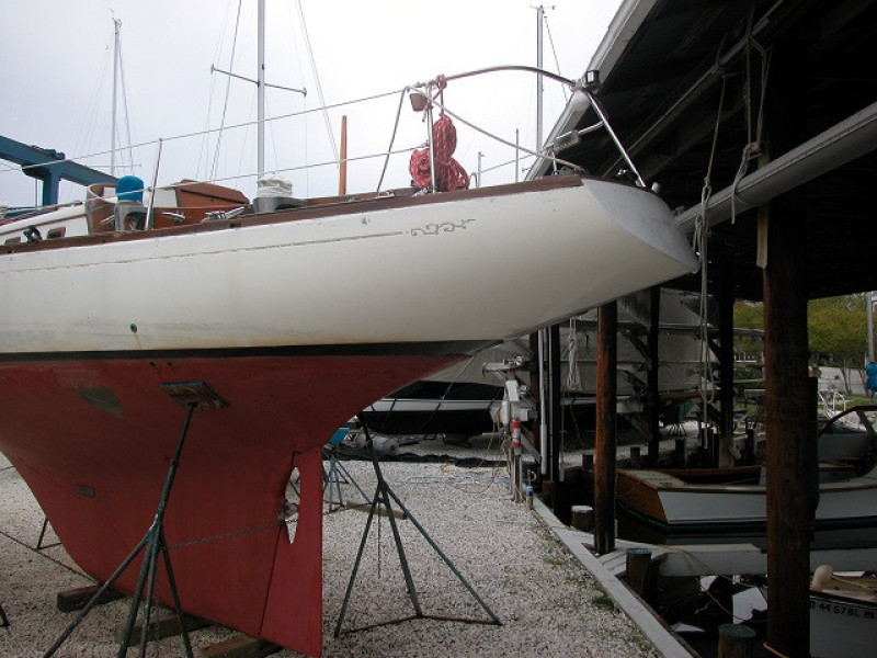 36' Cheoy Lee Sigma hauled out4