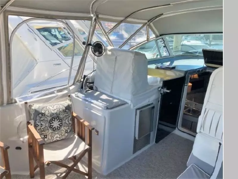 1988 Chris-Craft 370 Amerosport