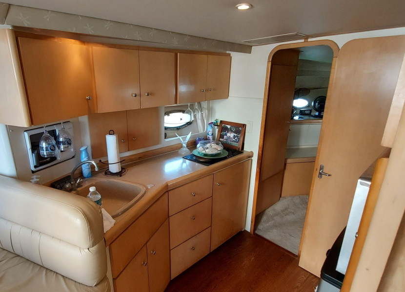 1998 Carver 350 Mariner