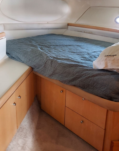 1998 Carver 350 Mariner