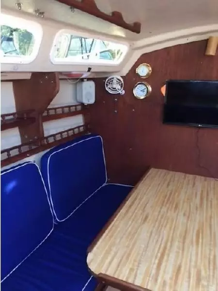 1983 Catalina C-30 Tall Rig