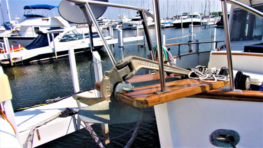 1978 Grand Banks Classic