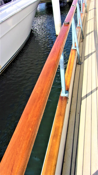 1978 Grand Banks Classic