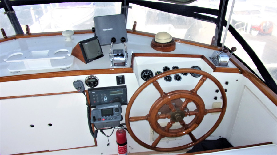 1978 Grand Banks Classic