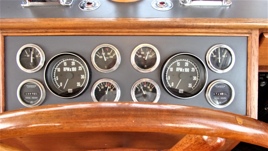 1978 Grand Banks Classic