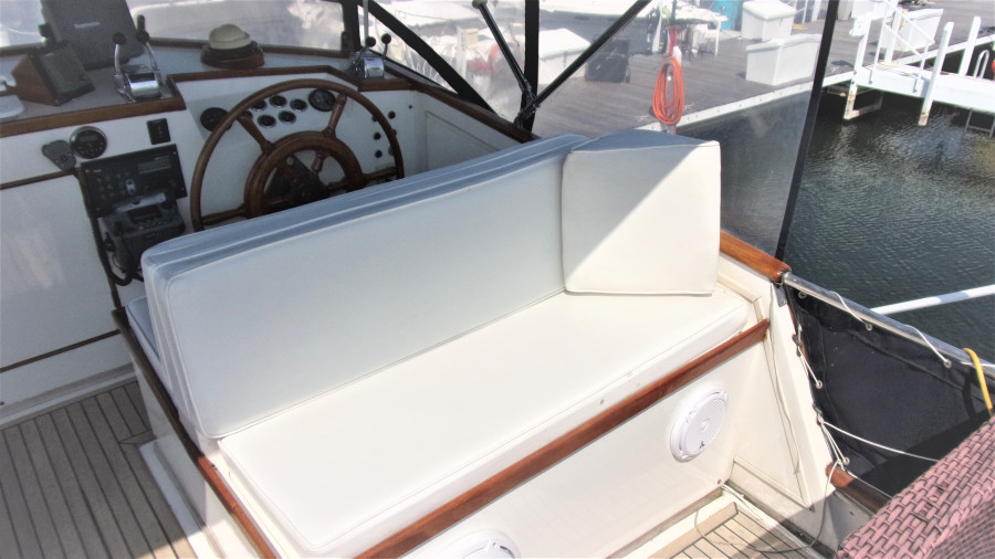 1978 Grand Banks Classic