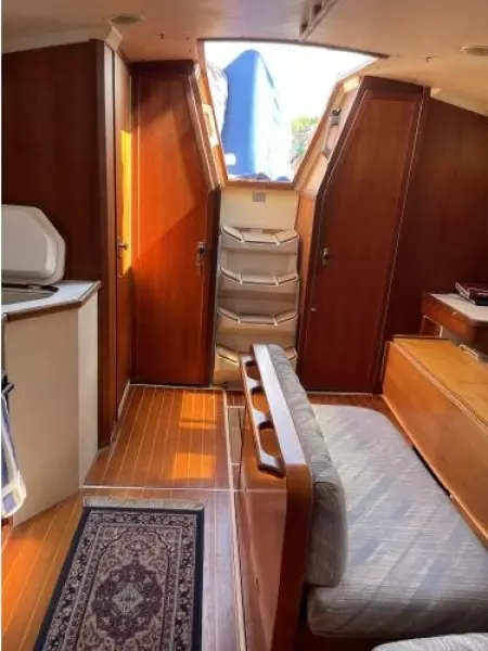 1990 Catalina 42 - 3 Cabin