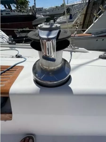 1990 Catalina 42 - 3 Cabin