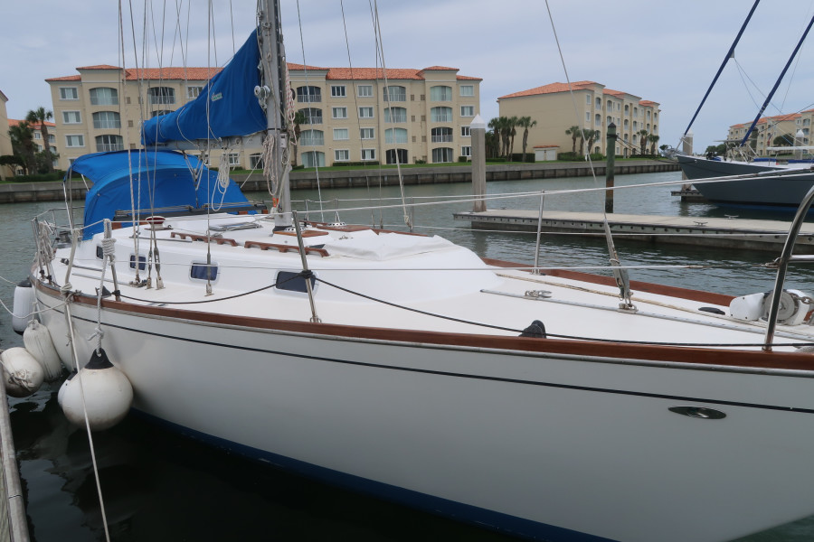1979 Tartan 37 C