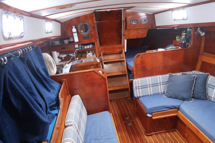 1979 Tartan 37 C