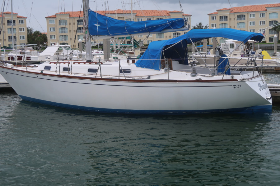 1979 Tartan 37 C