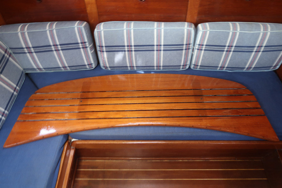 1979 Tartan 37 C