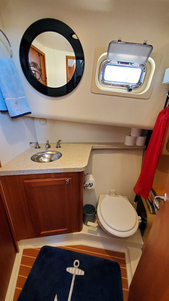 2006 Mainship 34