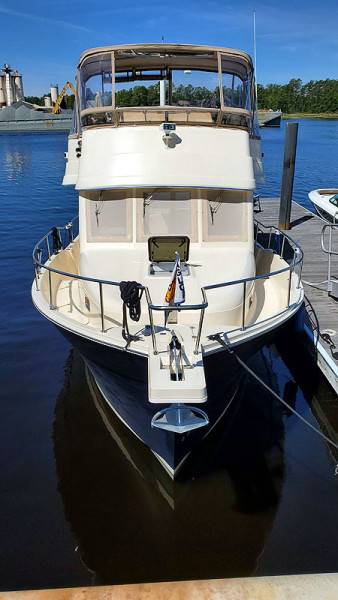 2006 Mainship 34