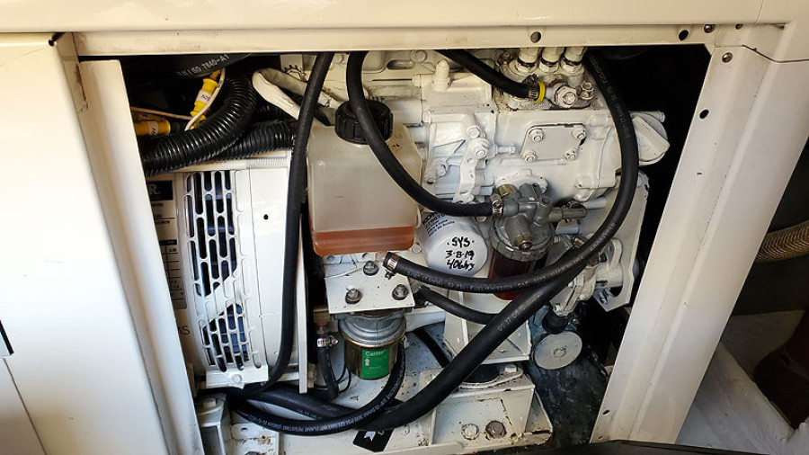 2006 Mainship 34