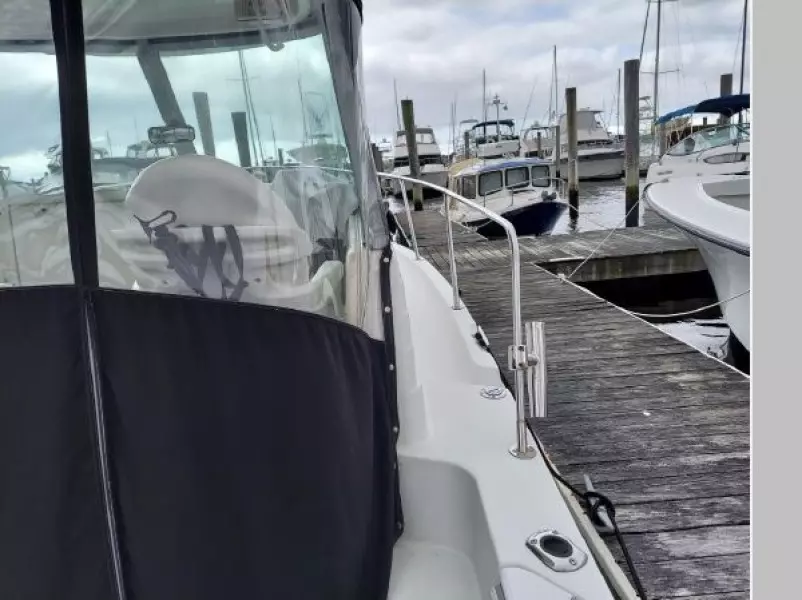 2004 Seaswirl Striper 2601