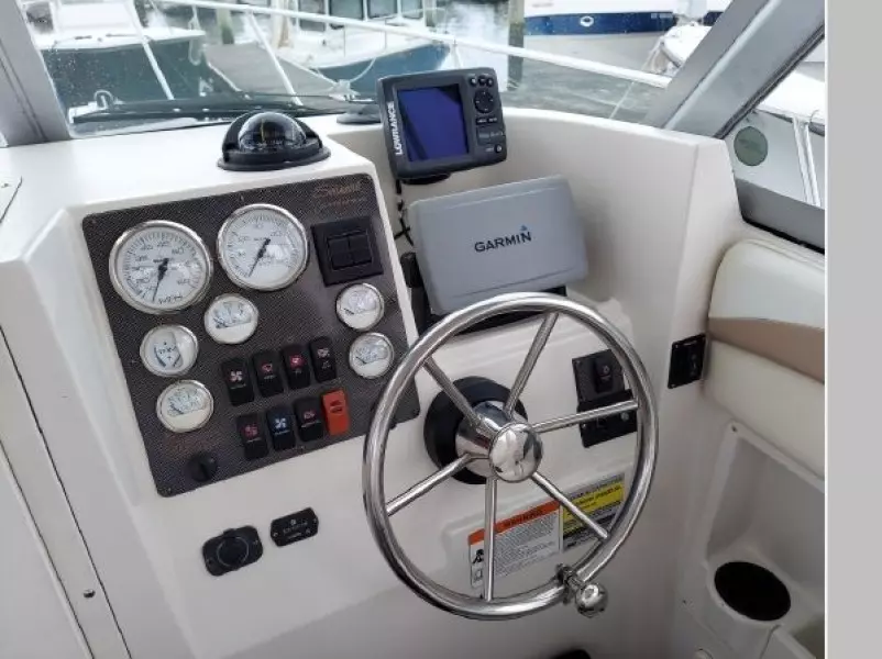 2004 Seaswirl Striper 2601