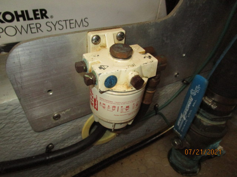 34' Mainship generator Racor fuel filter