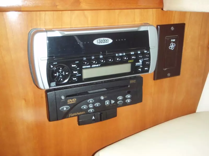 No Tan Lines 36ft Carver Yacht For Sale