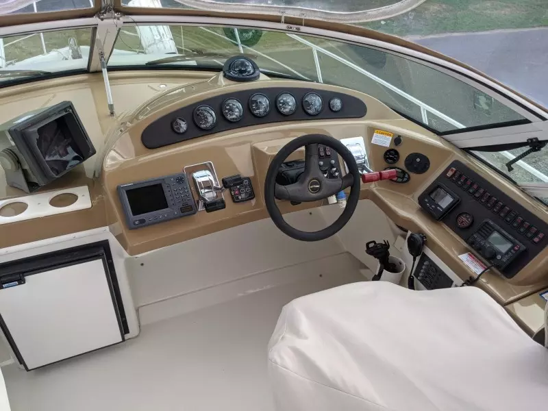 No Tan Lines 36ft Carver Yacht For Sale