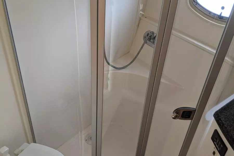 No Tan Lines 36ft Carver Yacht For Sale