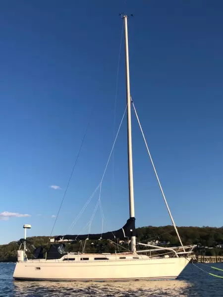 Paradigm 36ft Freedom Yacht For Sale