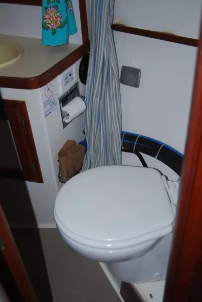 Paradigm 36ft Freedom Yacht For Sale