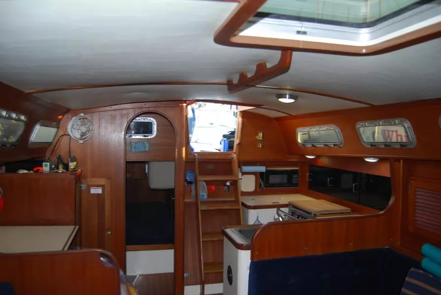 Paradigm 36ft Freedom Yacht For Sale