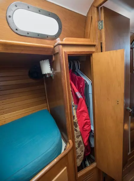 Dream Catcher 38ft Hinckley Yacht For Sale